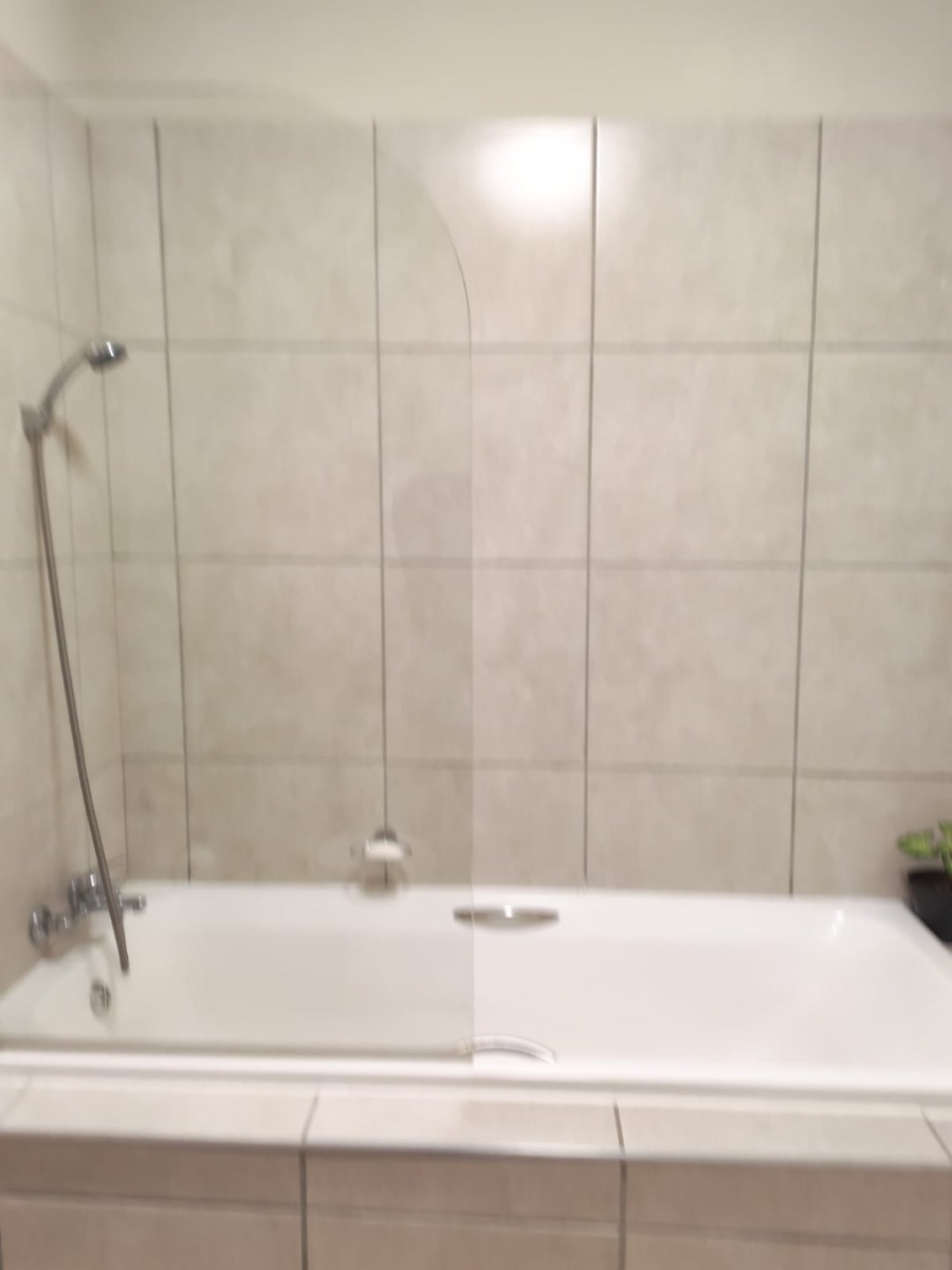 2 Bedroom Property for Sale in Brentwood Park Gauteng