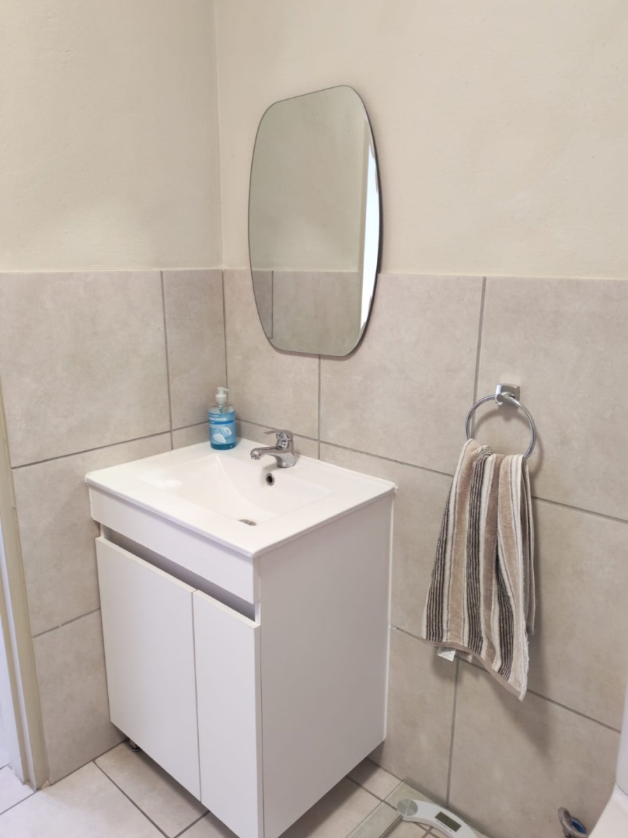 2 Bedroom Property for Sale in Brentwood Park Gauteng