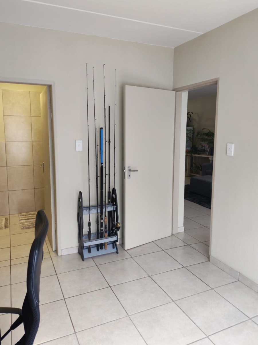 2 Bedroom Property for Sale in Brentwood Park Gauteng
