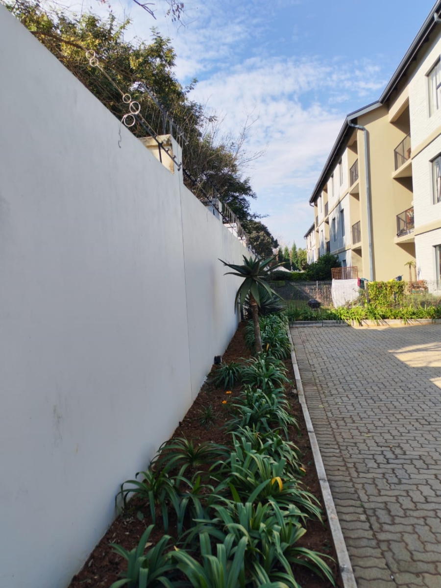 2 Bedroom Property for Sale in Brentwood Park Gauteng