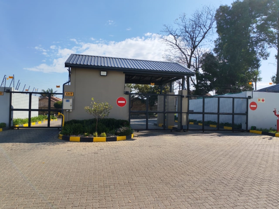 2 Bedroom Property for Sale in Brentwood Park Gauteng