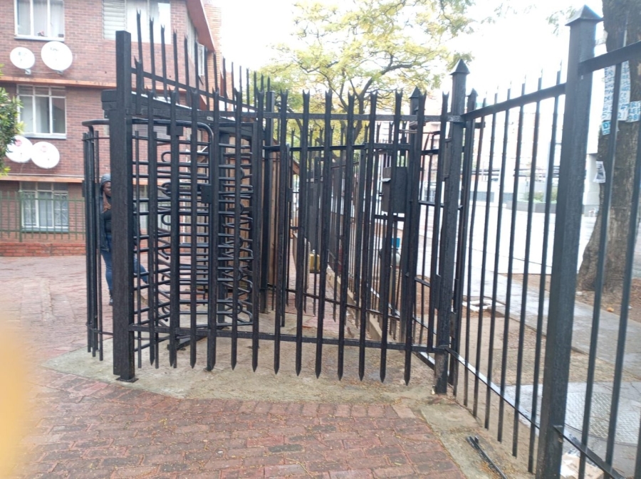 1 Bedroom Property for Sale in Arcadia Gauteng