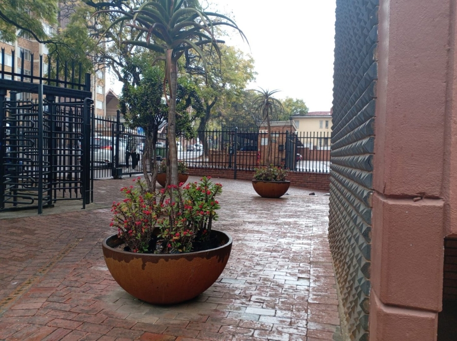 1 Bedroom Property for Sale in Arcadia Gauteng