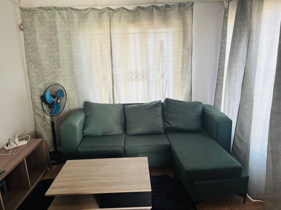 To Let 2 Bedroom Property for Rent in Soshanguve XX Gauteng
