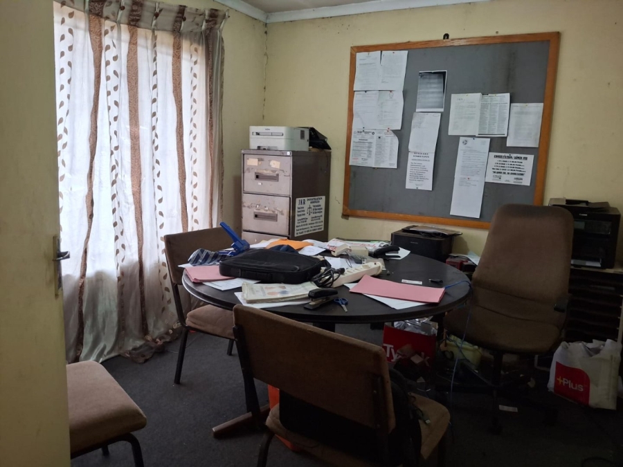 6 Bedroom Property for Sale in Van Dyk Park Gauteng