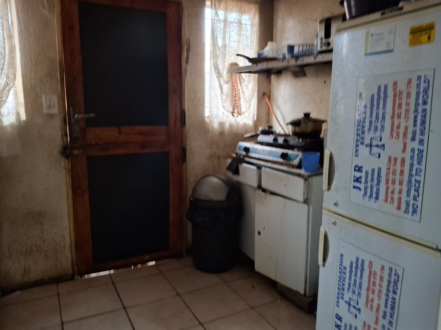 6 Bedroom Property for Sale in Van Dyk Park Gauteng
