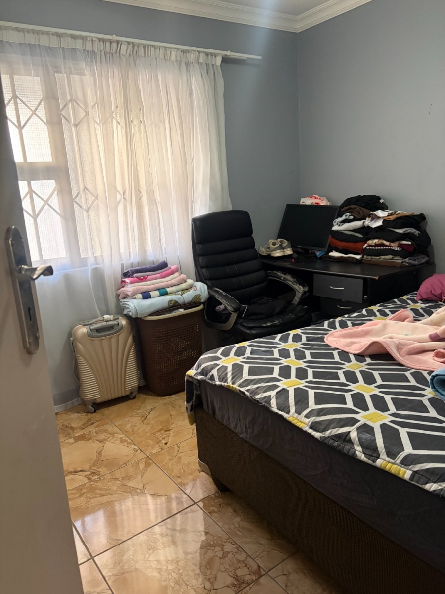 To Let 2 Bedroom Property for Rent in Grand Central Gauteng