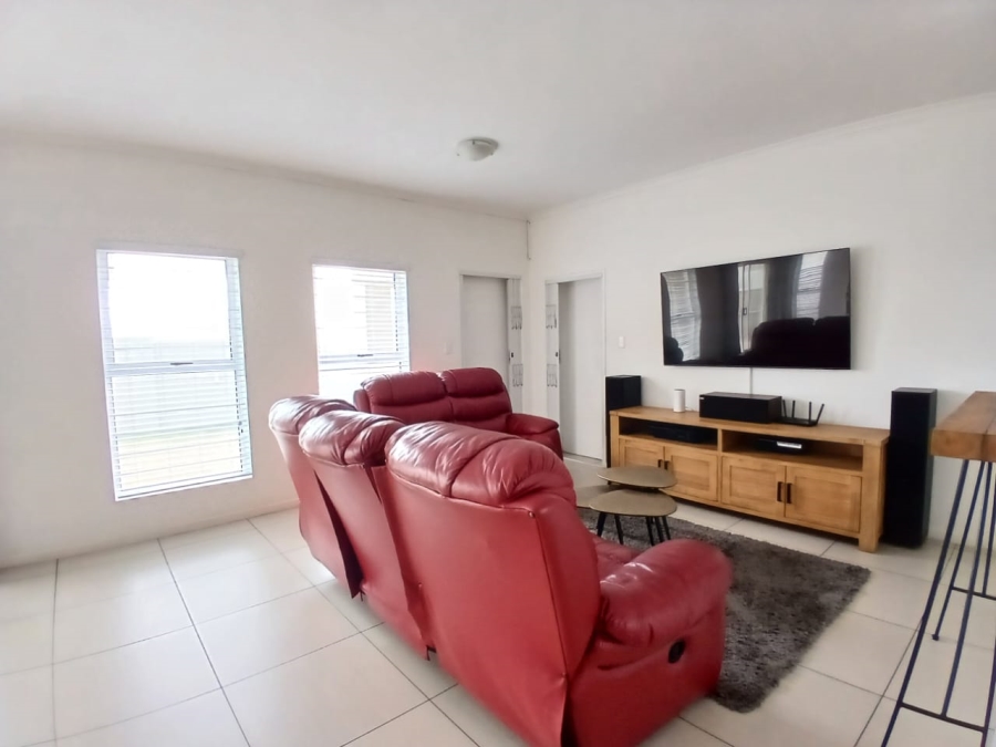 To Let 3 Bedroom Property for Rent in Blue Hills Gauteng