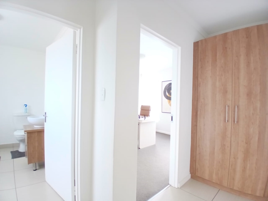 To Let 3 Bedroom Property for Rent in Blue Hills Gauteng