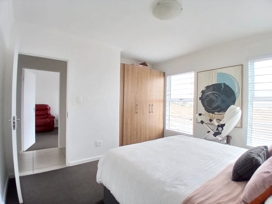 To Let 3 Bedroom Property for Rent in Blue Hills Gauteng