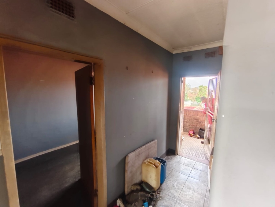 2 Bedroom Property for Sale in Cason Gauteng
