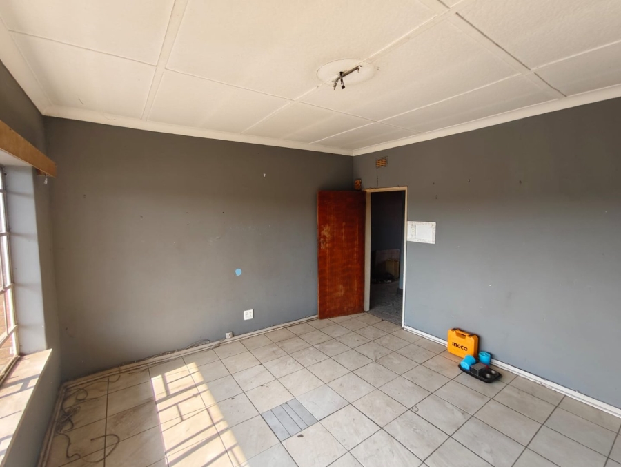 2 Bedroom Property for Sale in Cason Gauteng