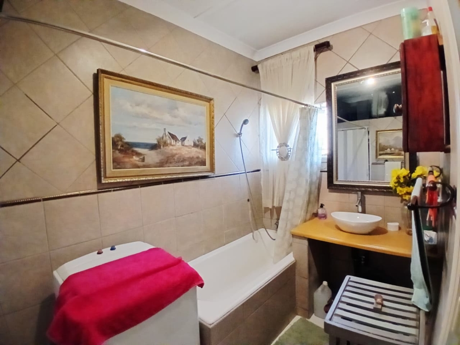 3 Bedroom Property for Sale in Primrose Gauteng