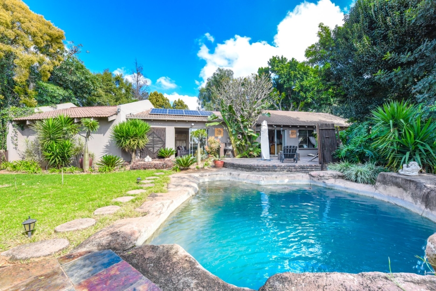 3 Bedroom Property for Sale in Bloubosrand Gauteng