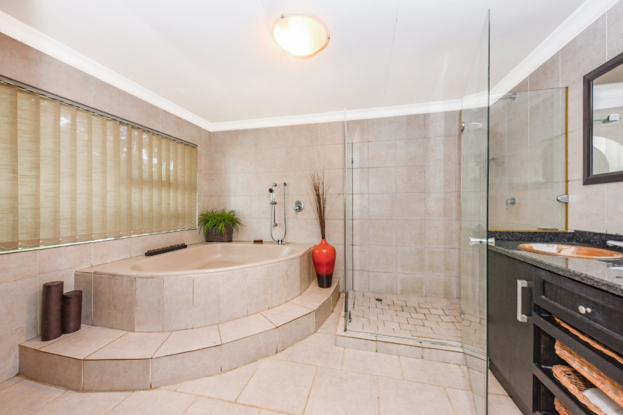 3 Bedroom Property for Sale in Bloubosrand Gauteng