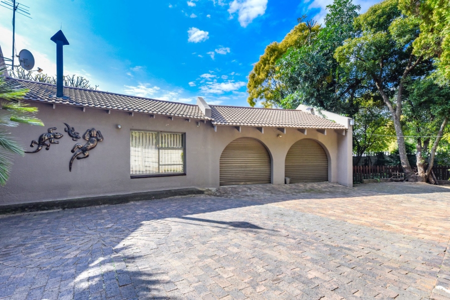 3 Bedroom Property for Sale in Bloubosrand Gauteng