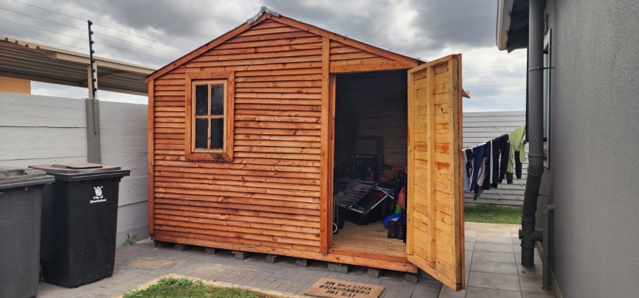 3 Bedroom Property for Sale in Alrode Gauteng