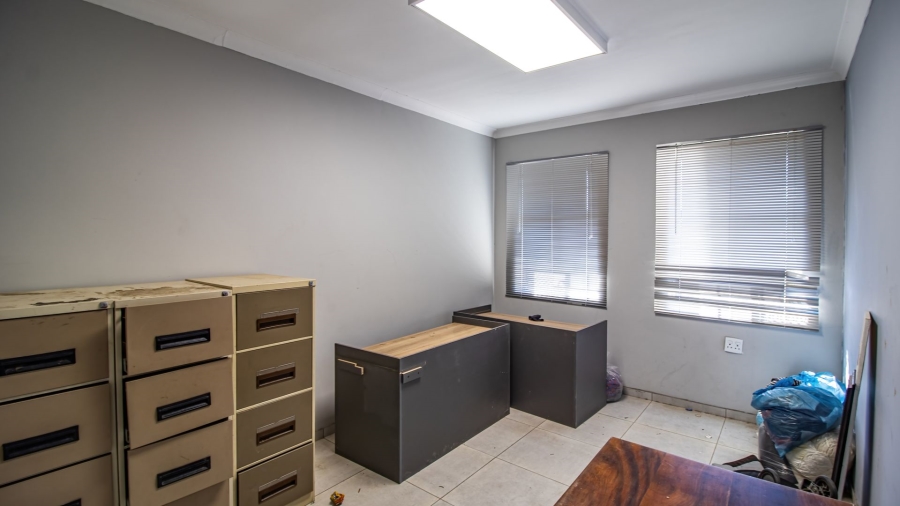  Bedroom Property for Sale in Turffontein Gauteng