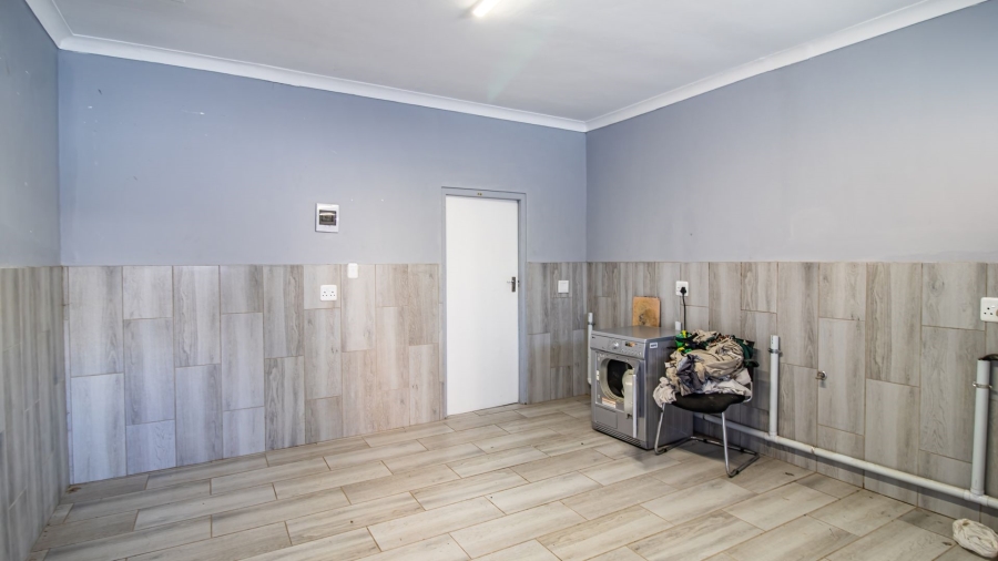  Bedroom Property for Sale in Turffontein Gauteng