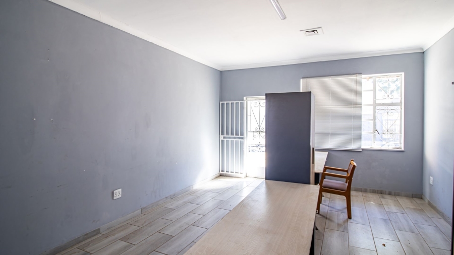  Bedroom Property for Sale in Turffontein Gauteng