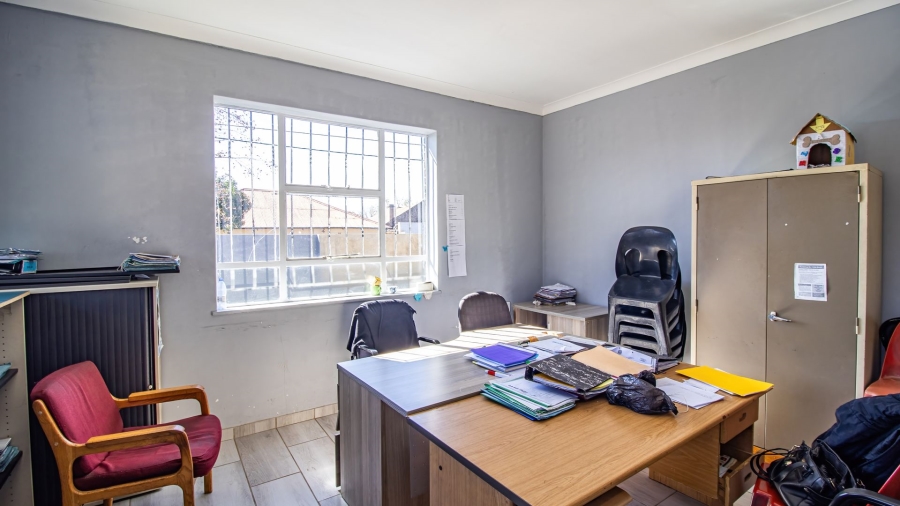  Bedroom Property for Sale in Turffontein Gauteng