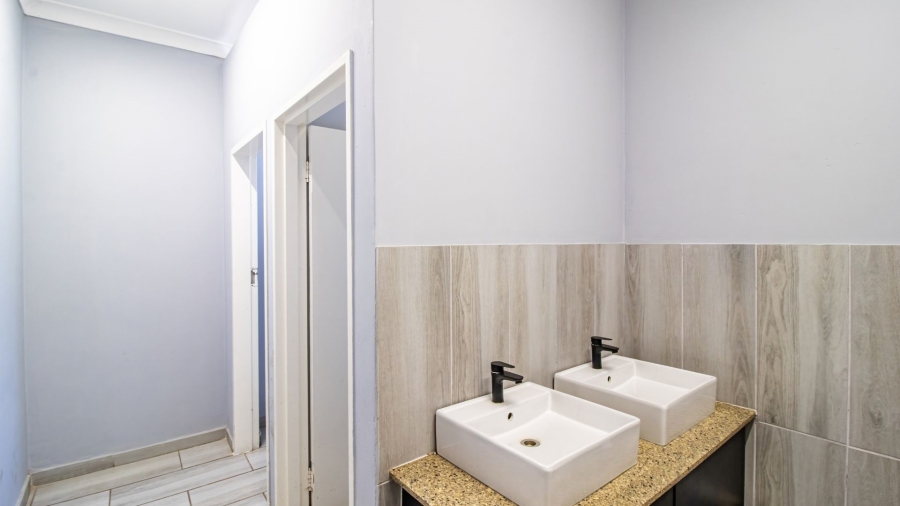  Bedroom Property for Sale in Turffontein Gauteng