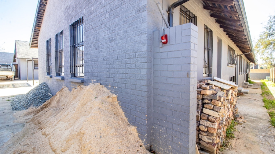  Bedroom Property for Sale in Turffontein Gauteng