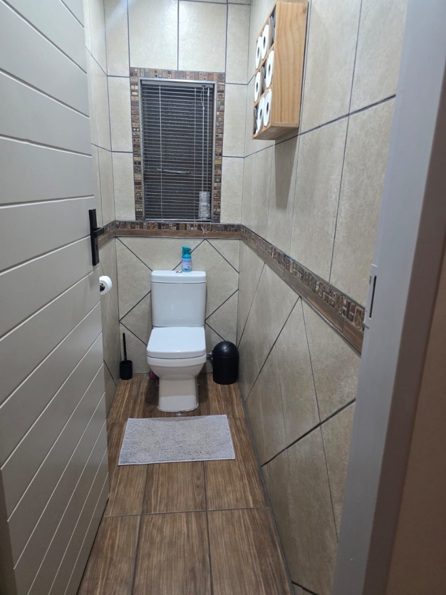 4 Bedroom Property for Sale in Sinoville Gauteng