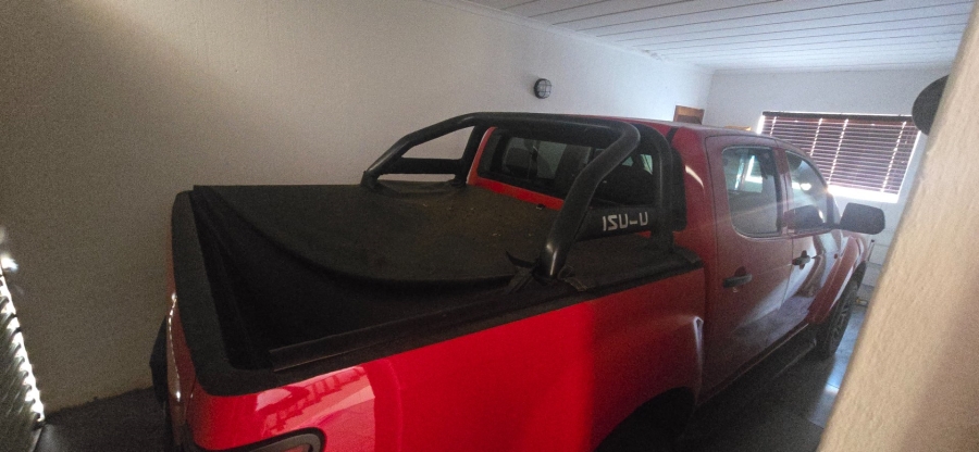2 Bedroom Property for Sale in Magalieskruin Gauteng