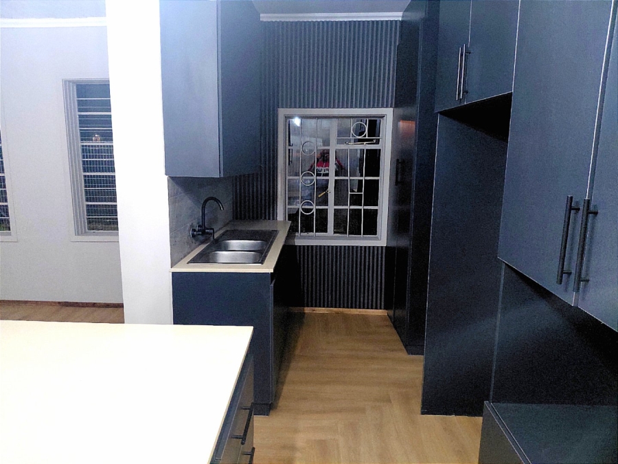 4 Bedroom Property for Sale in Villieria Gauteng