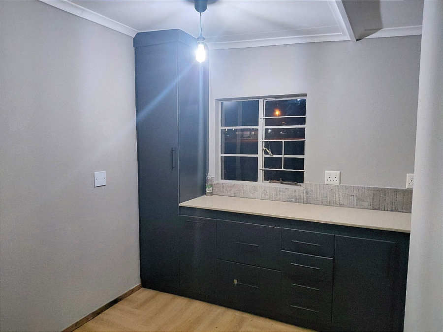 4 Bedroom Property for Sale in Villieria Gauteng