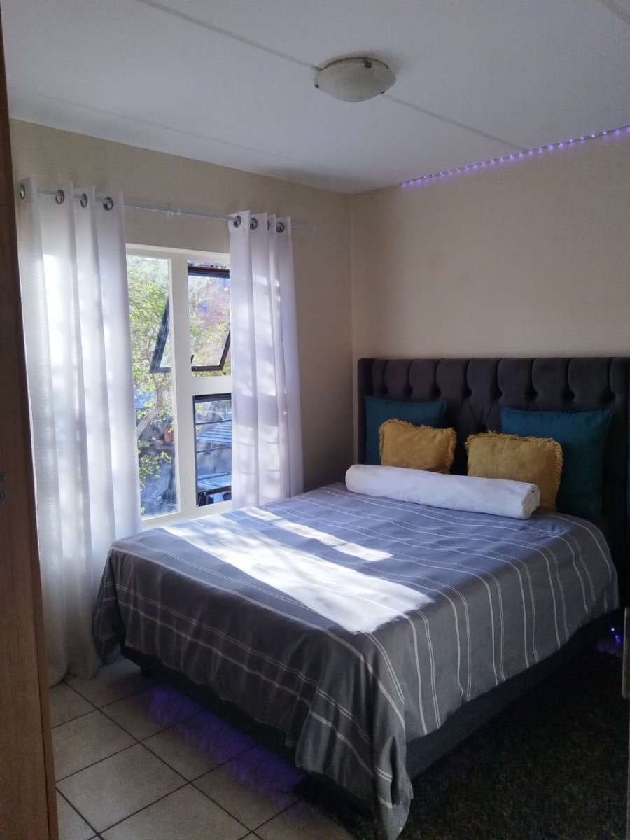 To Let 2 Bedroom Property for Rent in Olympus AH Gauteng