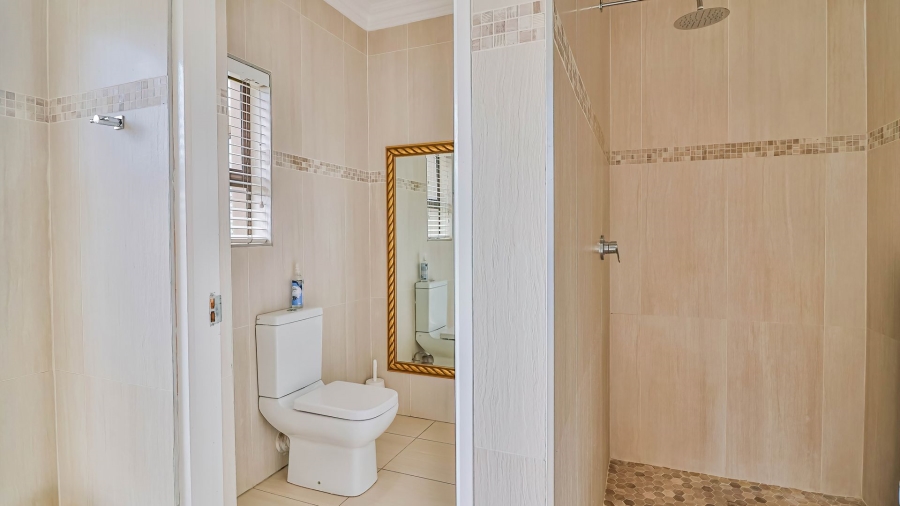4 Bedroom Property for Sale in Blue Saddle Ranches Gauteng