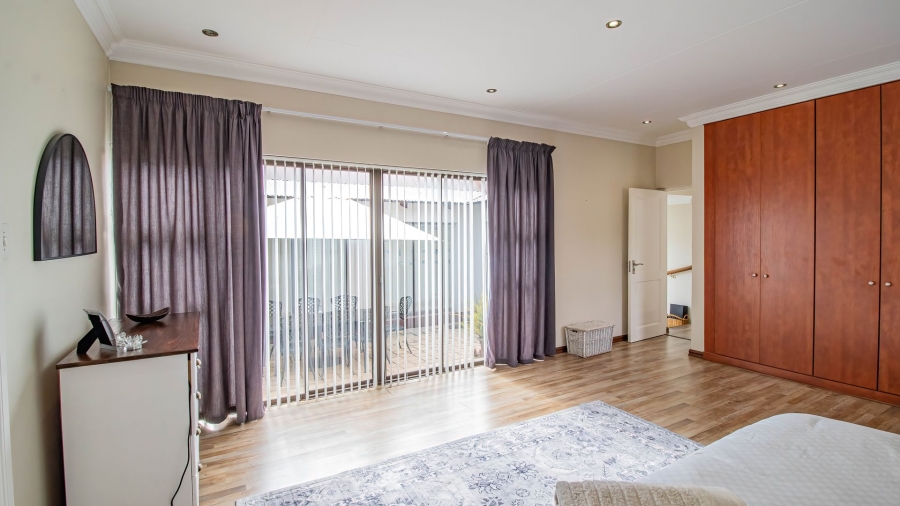 4 Bedroom Property for Sale in Blue Saddle Ranches Gauteng