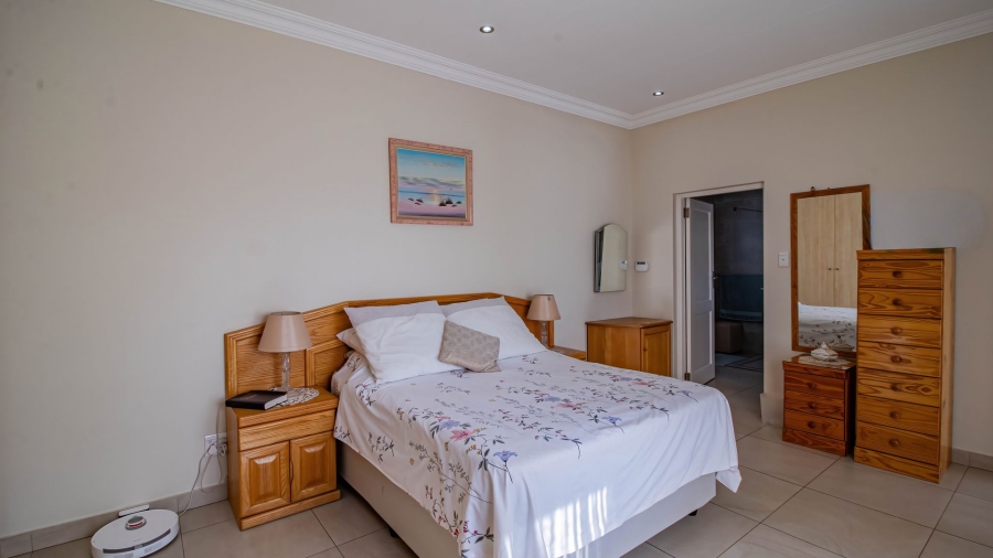 4 Bedroom Property for Sale in Blue Saddle Ranches Gauteng