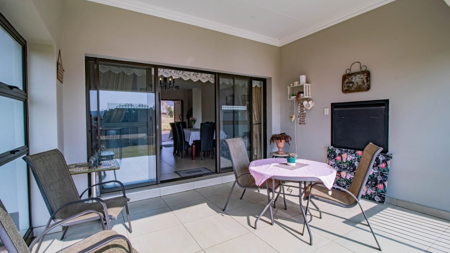 4 Bedroom Property for Sale in Blue Saddle Ranches Gauteng