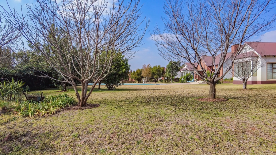 4 Bedroom Property for Sale in Blue Saddle Ranches Gauteng