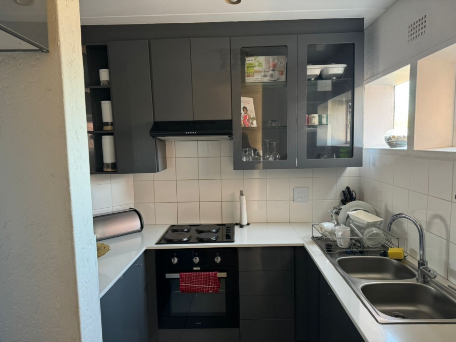 2 Bedroom Property for Sale in Winchester Hills Gauteng