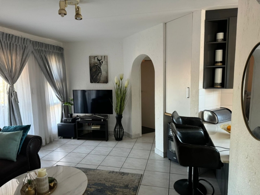 2 Bedroom Property for Sale in Winchester Hills Gauteng