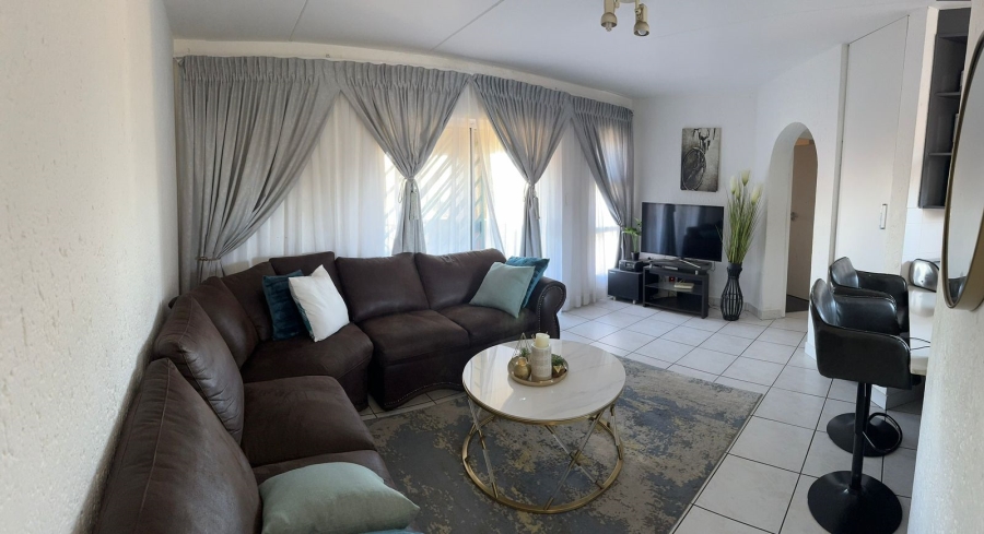2 Bedroom Property for Sale in Winchester Hills Gauteng
