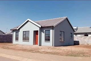 3 Bedroom Property for Sale in Windmill Park Gauteng