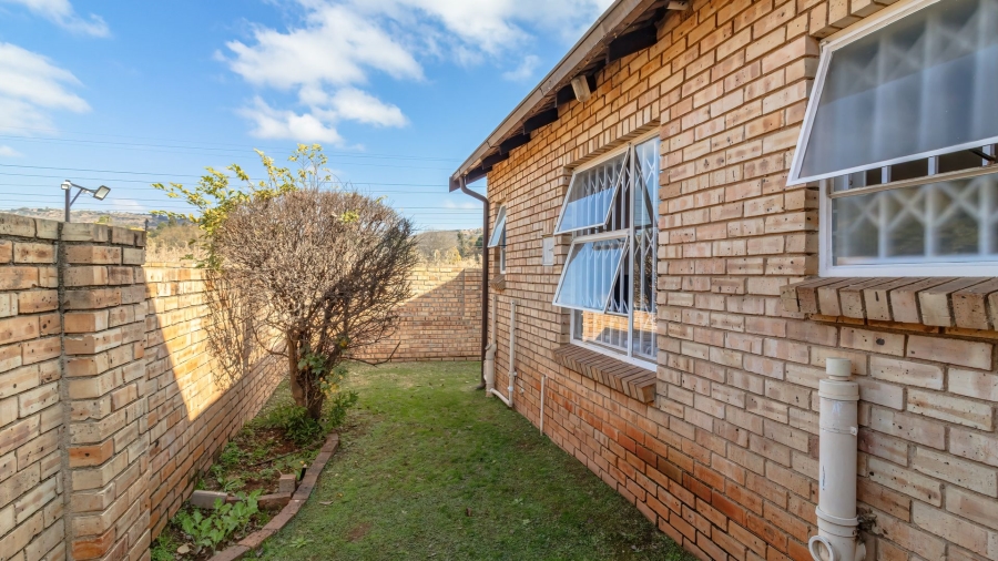 3 Bedroom Property for Sale in Strubensvallei Gauteng