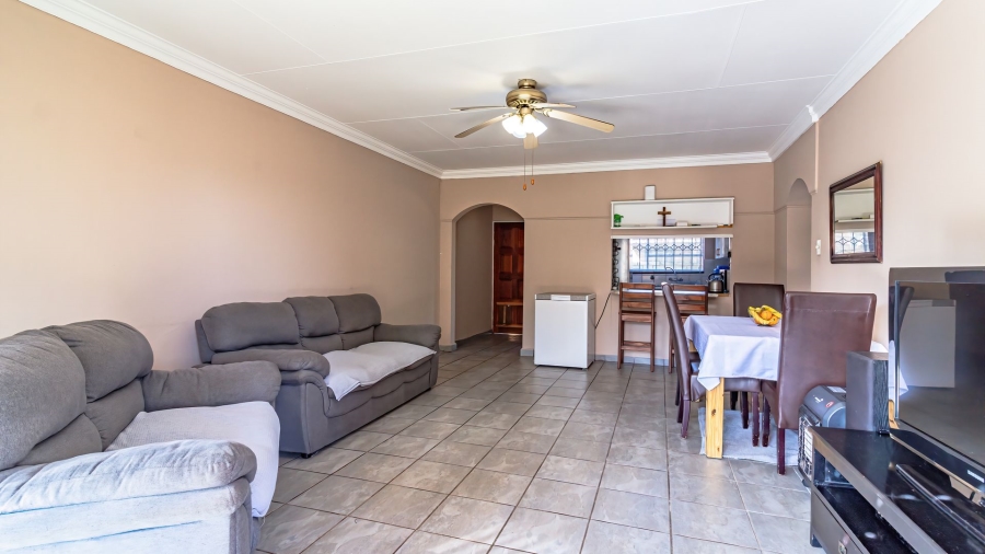 3 Bedroom Property for Sale in Strubensvallei Gauteng