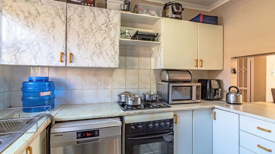 3 Bedroom Property for Sale in Strubensvallei Gauteng