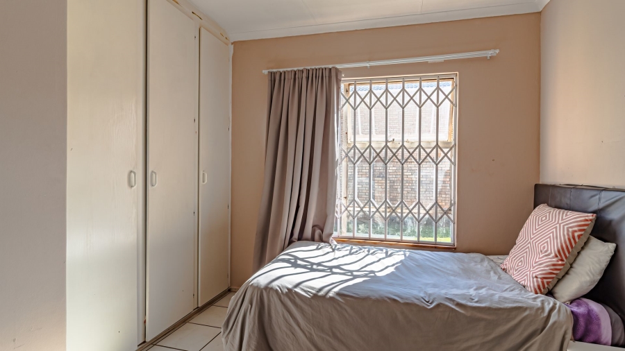 3 Bedroom Property for Sale in Strubensvallei Gauteng