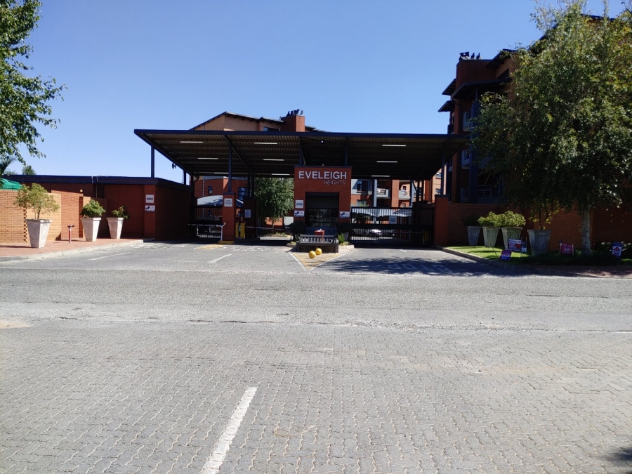 3 Bedroom Property for Sale in Eveleigh Gauteng