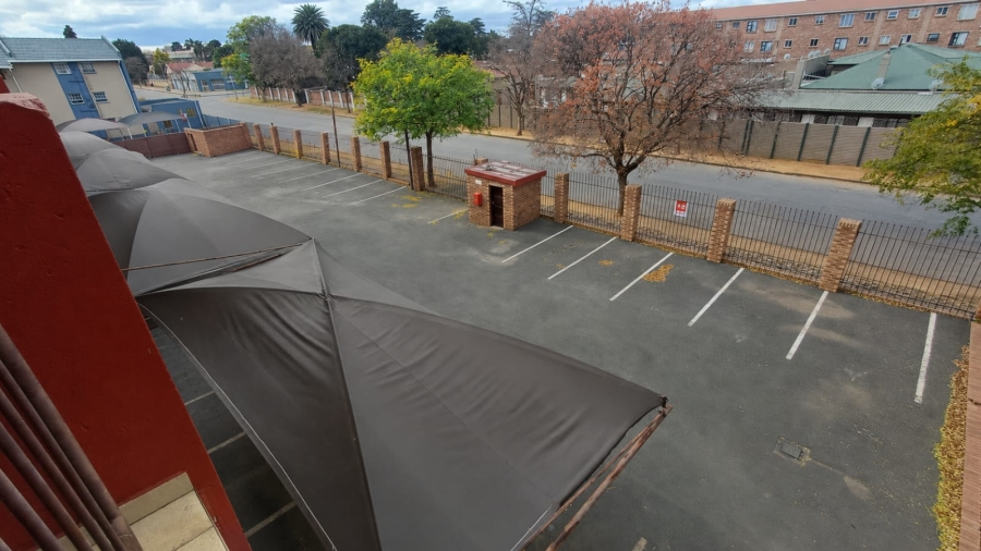 1 Bedroom Property for Sale in Kempton Park Central Gauteng