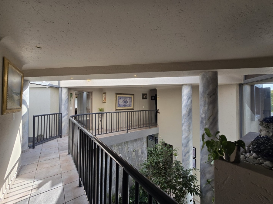 5 Bedroom Property for Sale in Meyersdal Gauteng