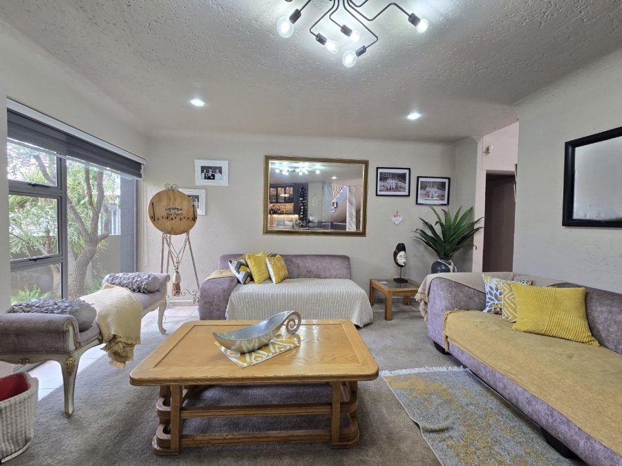 5 Bedroom Property for Sale in Meyersdal Gauteng