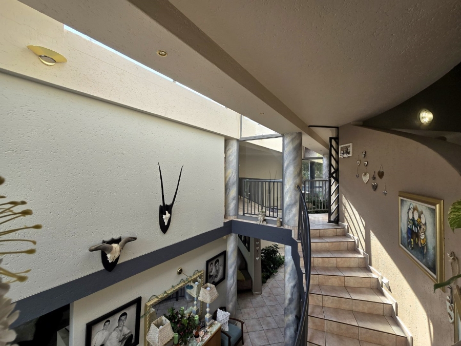 5 Bedroom Property for Sale in Meyersdal Gauteng